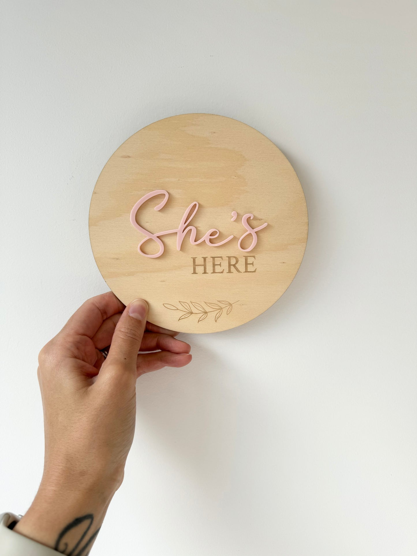 Double sided gender reveal plaque